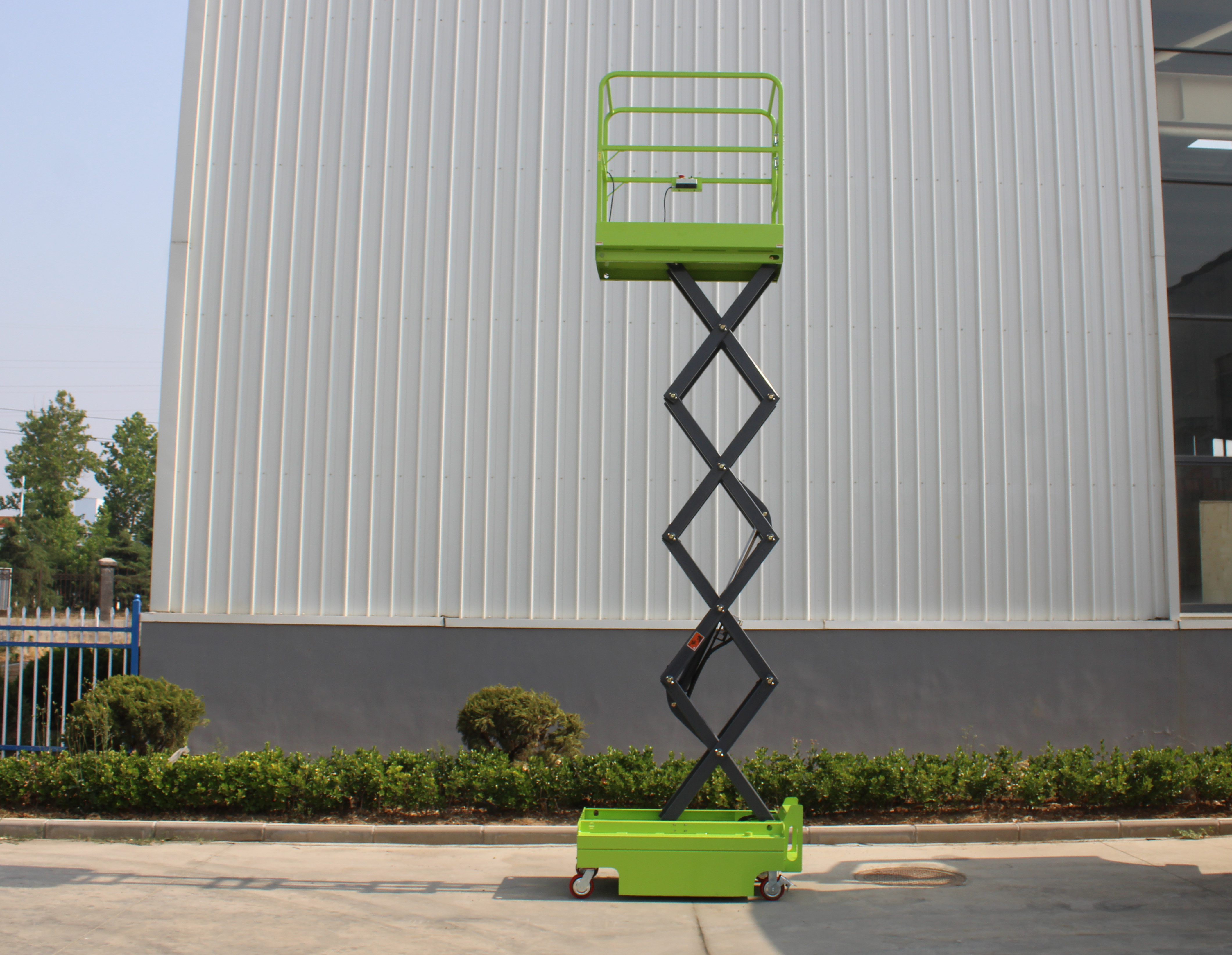 Mobile Scissor Lift